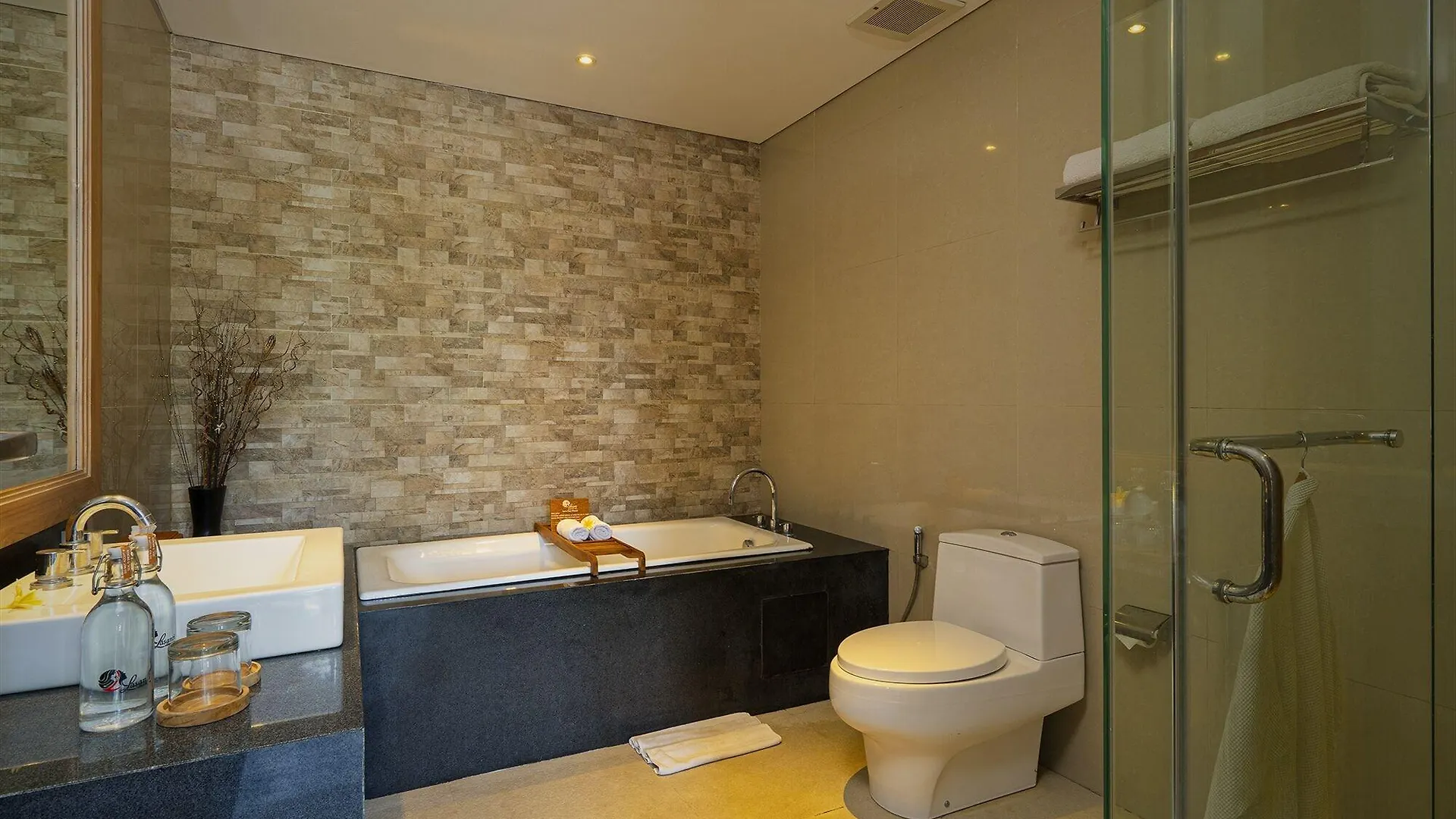 Lasanti Villas And Spa Σεμινιάκ 3*,  Ινδονησία